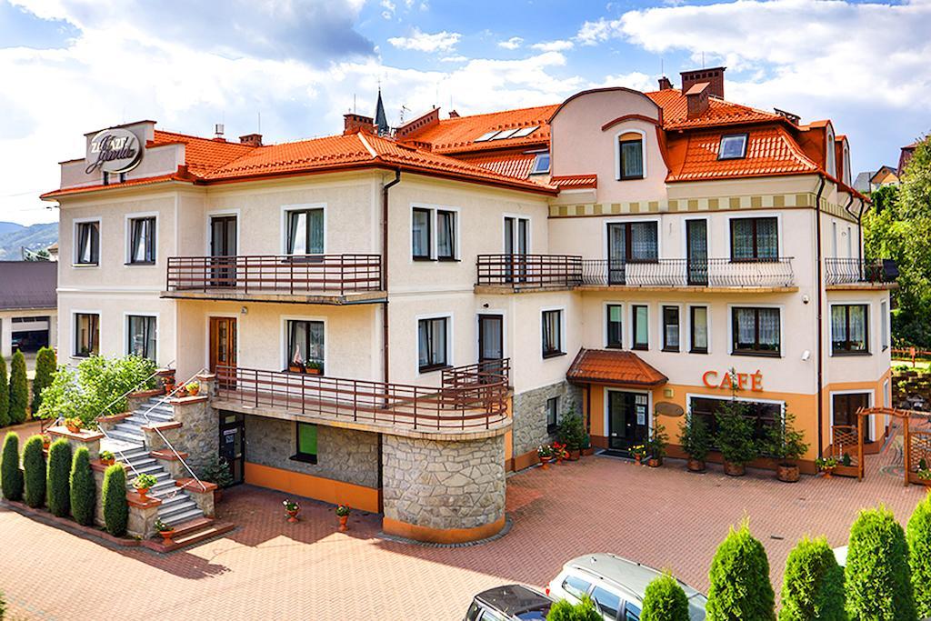 Janda Resort & Conference Мшана Долна Екстериор снимка